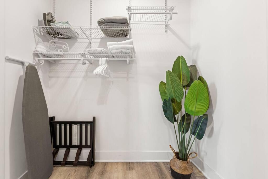 Entire Apt/2Bd 2Bth/Amer. Dream Mall/Nyc/Ewr Airpt Newark Ngoại thất bức ảnh