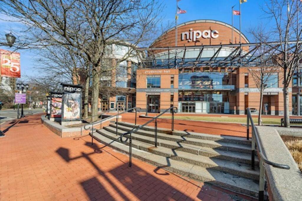 Entire Apt/2Bd 2Bth/Amer. Dream Mall/Nyc/Ewr Airpt Newark Ngoại thất bức ảnh